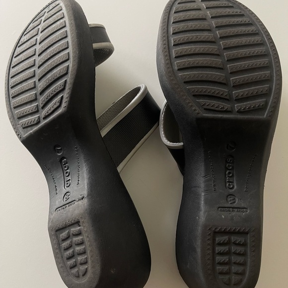 Crocs Women’s Double-Strap Slide Sandals Black/Gray Comfort Wedge Slip-On Size 7 - Picture 6 of 6
